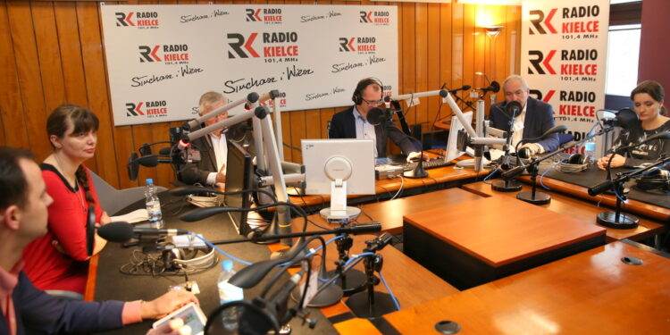 17.04.2016. Studio Polityczne / Kamil Król / Radio Kielce