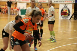 30.04.2016. 17. kolejka I ligi piłkarek ręcznych: Korona Handball - AZS UMCS Lublin / Maciej Makuła / Radio Kielce