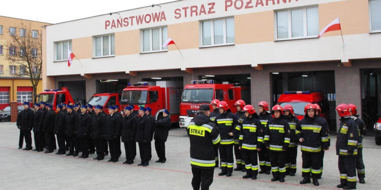 Obchody Święta Niepodległości w Wojewódzkiej Komendzie Straży Pożarnej w Kielcach. / Paweł Klepka / Radio Kielce