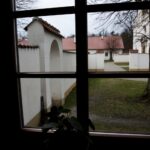 31.03.2016 Rytwiany. Pokamedulski zespół sakralny. Klasztor. Pustelnia Złotego Lasu. / Jarosław Kubalski / Radio Kielce