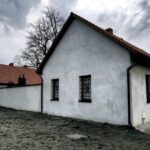 31.03.2016 Rytwiany. Pokamedulski zespół sakralny. Klasztor. Pustelnia Złotego Lasu. / Jarosław Kubalski / Radio Kielce