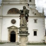 31.03.2016 Rytwiany. Pokamedulski zespół sakralny. Klasztor. Pustelnia Złotego Lasu. / Jarosław Kubalski / Radio Kielce