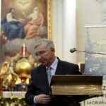 02.04.2016 Święty Krzyż. Dziedzictwo Świętego Krzyża. Sympozjum naukowe w 1050 rocznicę Chrztu Polski. Poseł Krzysztof Lipiec. / Jarosław Kubalski / Radio Kielce