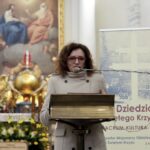 02.04.2016 Święty Krzyż. Dziedzictwo Świętego Krzyża. Sympozjum naukowe w 1050 rocznicę Chrztu Polski. Wojewoda Agata Wojtyszek. / Jarosław Kubalski / Radio Kielce