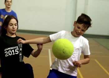 02.04.2016 Kielce. Turniej sportowy dla harcerzy "Harcmundial". / Jarosław Kubalski / Radio Kielce