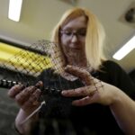 02.04.2016 Kielce. Warsztaty Upcycling Show w Institute of Design. / Jarosław Kubalski / Radio Kielce