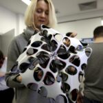 02.04.2016 Kielce. Warsztaty Upcycling Show w Institute of Design. / Jarosław Kubalski / Radio Kielce