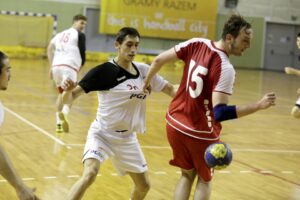 02.04.2016 Kielce. Towarzyski mecz juniorów Polska - Szwajcaria. / Jarosław Kubalski / Radio Kielce