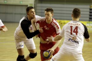 02.04.2016 Kielce. Towarzyski mecz juniorów Polska - Szwajcaria. / Jarosław Kubalski / Radio Kielce