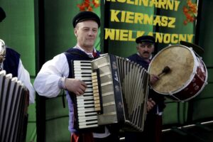 03.04.2016 Bodzentyn. Kiermasz wielkanocny. / Jarosław Kubalski / Radio Kielce