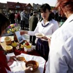 03.04.2016 Bodzentyn. Kiermasz wielkanocny. / Jarosław Kubalski / Radio Kielce