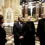 05.04.2016 Święty Krzyż. Wicepremier, minister kultury Piotr Gliński podczas wizyty w klasztorze. / Jarosław Kubalski / Radio Kielce