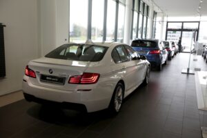 07.04.2016 Kielce. Salon BMW Złoty Certyfikat "Green Building". / Jarosław Kubalski / Radio Kielce