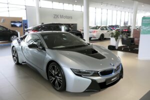 07.04.2016 Kielce. Salon BMW Złoty Certyfikat "Green Building". / Jarosław Kubalski / Radio Kielce