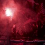 09.04.2016 Kielce . Mecz Korona Kielce - Górnik Zabrze. Kibice odpalili race. / Jarosław Kubalski / Radio Kielce