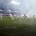 09.04.2016 Kielce . Mecz Korona Kielce - Górnik Zabrze. Kibice odpalili race. / Jarosław Kubalski / Radio Kielce