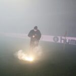 09.04.2016 Kielce . Mecz Korona Kielce - Górnik Zabrze. Kibice odpalili race. / Jarosław Kubalski / Radio Kielce