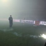 09.04.2016 Kielce . Mecz Korona Kielce - Górnik Zabrze. Kibice odpalili race. / Jarosław Kubalski / Radio Kielce