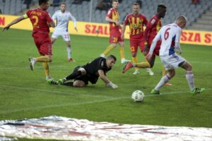 09.04.2016 Kielce . Mecz Korona Kielce - Górnik Zabrze. / Jarosław Kubalski / Radio Kielce