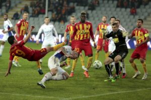 09.04.2016 Kielce . Mecz Korona Kielce - Górnik Zabrze. / Jarosław Kubalski / Radio Kielce