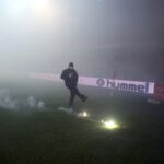 09.04.2016 Kielce . Mecz Korona Kielce - Górnik Zabrze. Kibice odpalili race. / Jarosław Kubalski / Radio Kielce