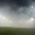 09.04.2016 Kielce . Mecz Korona Kielce - Górnik Zabrze. Kibice odpalili race. / Jarosław Kubalski / Radio Kielce