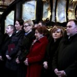 09.04.2016 Jędrzejów. W klasztorze Ojców Cystersów odsłonięto tablicę pamiątkową poświęconą Przemysławowi Gosiewskiemu. / Jarosław Kubalski / Radio Kielce