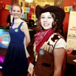 10.04.2016 Kielce. WDK. Studniówka wolontariuszy z diecezji kieleckiej przed Światowymi Dniami Młodzieży. / Jarosław Kubalski / Radio Kielce