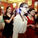 10.04.2016 Kielce. WDK. Studniówka wolontariuszy z diecezji kieleckiej przed Światowymi Dniami Młodzieży. / Jarosław Kubalski / Radio Kielce