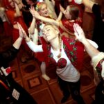 10.04.2016 Kielce. WDK. Studniówka wolontariuszy z diecezji kieleckiej przed Światowymi Dniami Młodzieży. / Jarosław Kubalski / Radio Kielce