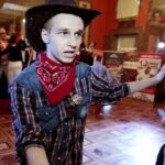 10.04.2016 Kielce. WDK. Studniówka wolontariuszy z diecezji kieleckiej przed Światowymi Dniami Młodzieży. / Jarosław Kubalski / Radio Kielce