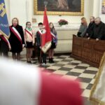 10.04.2016 Święty Krzyż. 6 rocznica katastrofy smoleńskiej i zbrodni katyńskiej. Msza w intencji ofiar w Bazylice. / Jarosław Kubalski / Radio Kielce