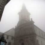 10.04.2016 Święty Krzyż. 6 rocznica katastrofy smoleńskiej i zbrodni katyńskiej. Msza w intencji ofiar w Bazylice. / Jarosław Kubalski / Radio Kielce