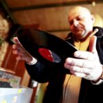 10.04.2016 Kielce. Giełda płyt winylowych. / Jarosław Kubalski / Radio Kielce