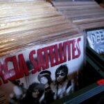 10.04.2016 Kielce. Giełda płyt winylowych. / Jarosław Kubalski / Radio Kielce