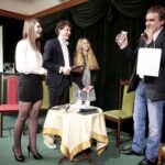 12.04.2016 Kielce. Prezydent Wojciech Lubawski spotkał się z uczniami szkół średnich w Domu Środowisk Twórczych. / Jarosław Kubalski / Radio Kielce