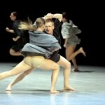 16.04.2016 Kielce. Kielecki Teatr Tańca. Spektakl pt. WIBRACJE. 16. Festiwal Tańca. / Jarosław Kubalski / Radio Kielce