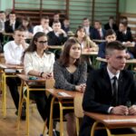 18.04.2016 Kielce. Egzamin gimnazjalny w gimnazjum nr 10 im. 1 Dywizji Pancernej. / Jarosław Kubalski / Radio Kielce