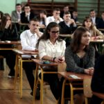 18.04.2016 Kielce. Egzamin gimnazjalny w gimnazjum nr 10 im. 1 Dywizji Pancernej. / Jarosław Kubalski / Radio Kielce