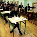 18.04.2016 Kielce. Egzamin gimnazjalny w gimnazjum nr 10 im. 1 Dywizji Pancernej. / Jarosław Kubalski / Radio Kielce