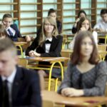 18.04.2016 Kielce. Egzamin gimnazjalny w gimnazjum nr 10 im. 1 Dywizji Pancernej. / Jarosław Kubalski / Radio Kielce