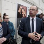 19.04.2016 Chmielnik. Wystawa pt. „Samarytanie z Markowej”  o rodzinie Ulmów, którą Niemcy zamordowali za pomoc Żydom. Wystawę otworzyli dr Dorota Koczwańska – Kalita, naczelnik kieleckiej DelegaturyIPN oraz dr Mateusz Szpytma – dyrektor  Muzeum im. Rodziny Ulmów w Markowej. / Jarosław Kubalski / Radio Kielce