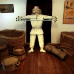 19.04.2016 Kielce. Wystawa w Dworku Laszczyków Uwaga waga. Wagi i miary w dawnej Polsce. / Jarosław Kubalski / Radio Kielce