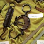 19.04.2016 Kielce. Wystawa w Dworku Laszczyków Uwaga waga. Wagi i miary w dawnej Polsce. / Jarosław Kubalski / Radio Kielce