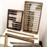 19.04.2016 Kielce. Wystawa w Dworku Laszczyków Uwaga waga. Wagi i miary w dawnej Polsce. / Jarosław Kubalski / Radio Kielce