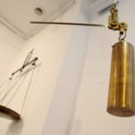 19.04.2016 Kielce. Wystawa w Dworku Laszczyków Uwaga waga. Wagi i miary w dawnej Polsce. / Jarosław Kubalski / Radio Kielce