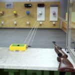 20.04.2016 Kielce. Strzelnica w ZSP nr 1 przy ulicy Jagiellońskiej. / Jarosław Kubalski / Radio Kielce