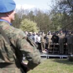 22.04.2016 Dyminy. Uroczystości pod pomnikiem pomordowanych mieszkańców przez Niemców w czasie II wojny światowej. / Jarosław Kubalski / Radio Kielce