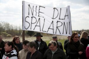 22.04.2016 Micigózd. Mieszkańcy protestują przeciwko budowie spalarni odpadów. / Jarosław Kubalski / Radio Kielce