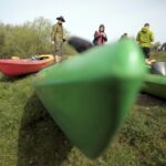 23.04.2016 Mójcza. Zalew. Rozpoczęcie Ogólnopolskiego Spływu Kajakowego Lubrzanką. / Jarosław Kubalski / Radio Kielce
